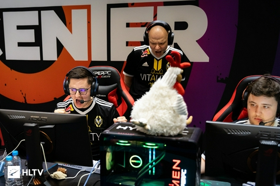 回顾CS历史上五大震撼下放事件